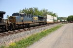 CSX 703 on NS 264